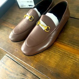 Brand new ..never worn Women's Gucci Jordan leather loafer....too big on me :(